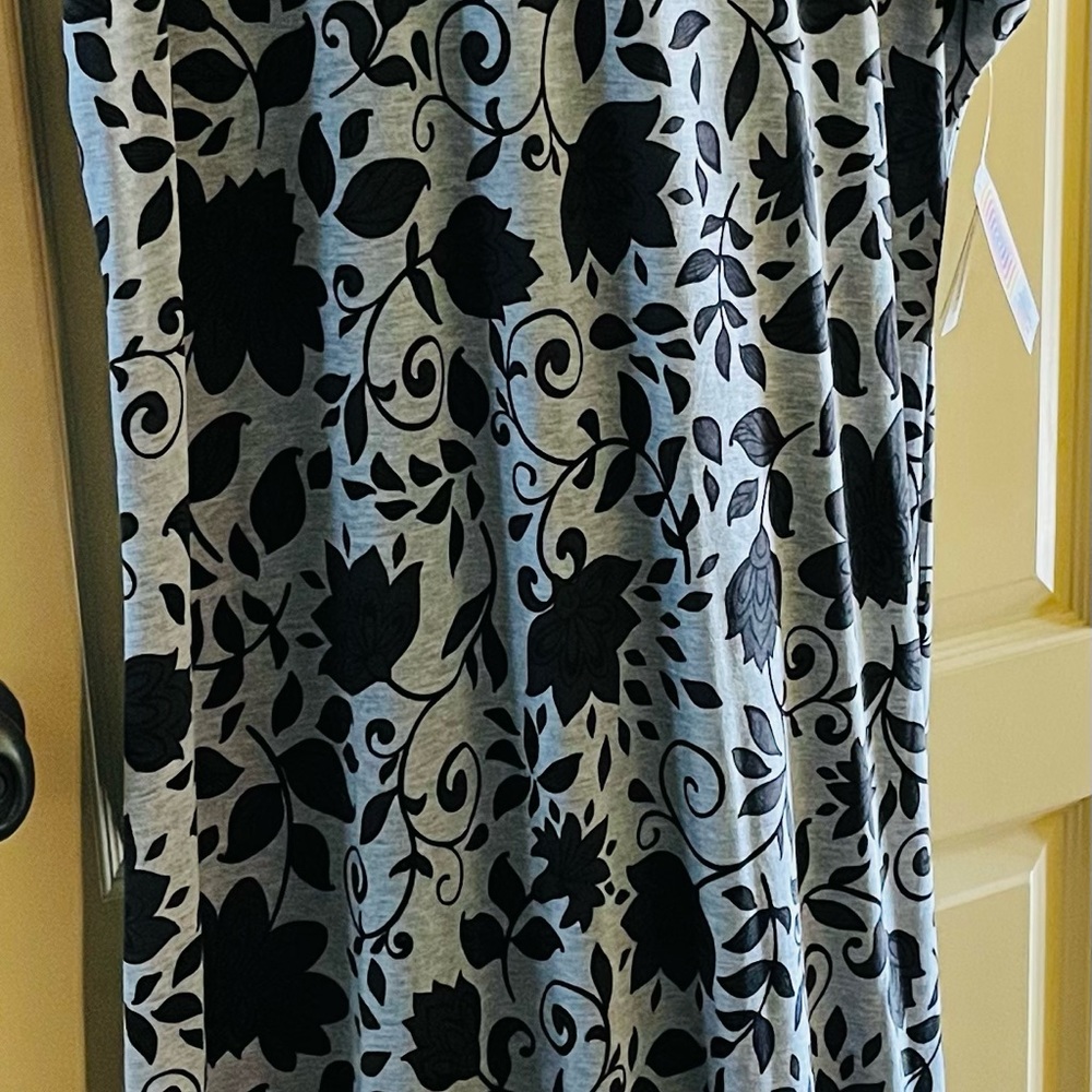 New with tags LulaRoe long dress